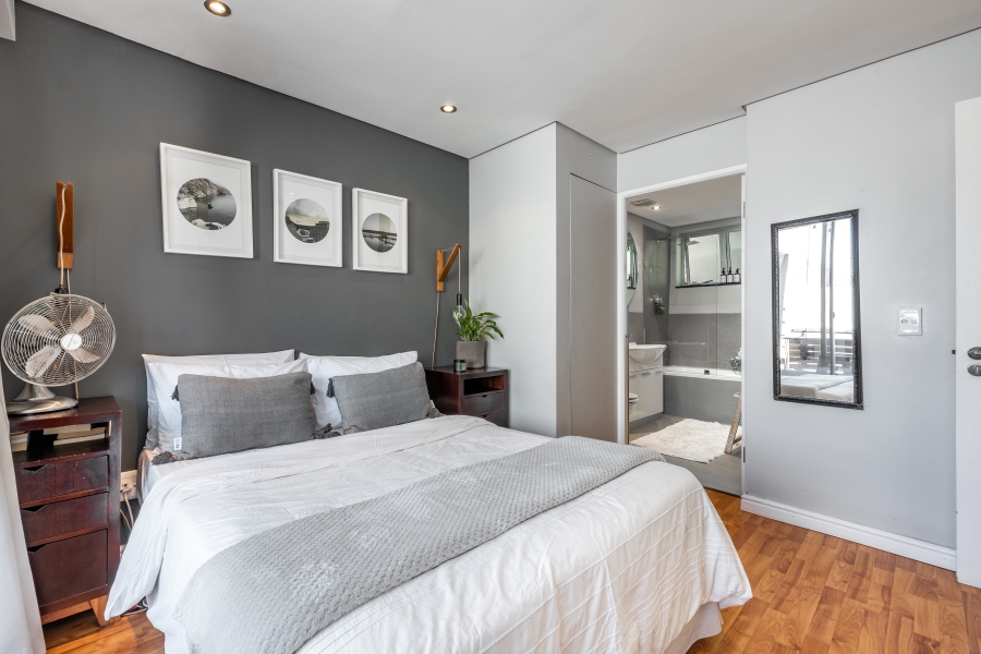 1 Bedroom Property for Sale in Cape Town City Centre Western Cape